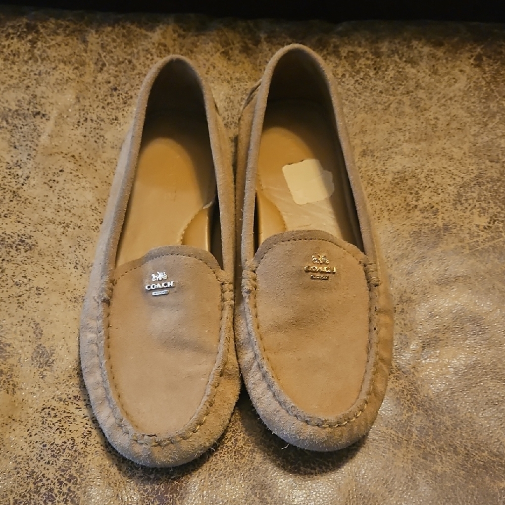 Coach Women's Amber Diving Suede Moccasins / Loafers in Tan